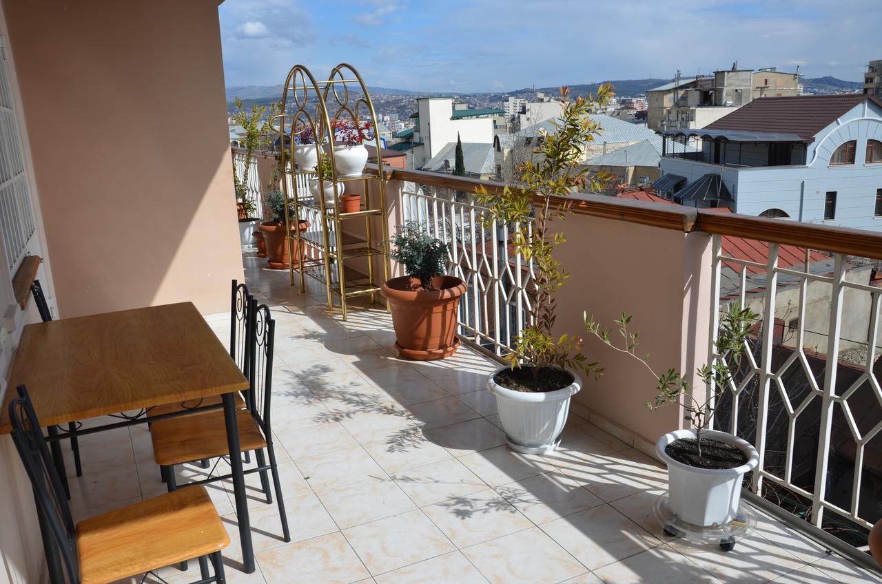 Hotel 125 Tbilissi Extérieur photo
