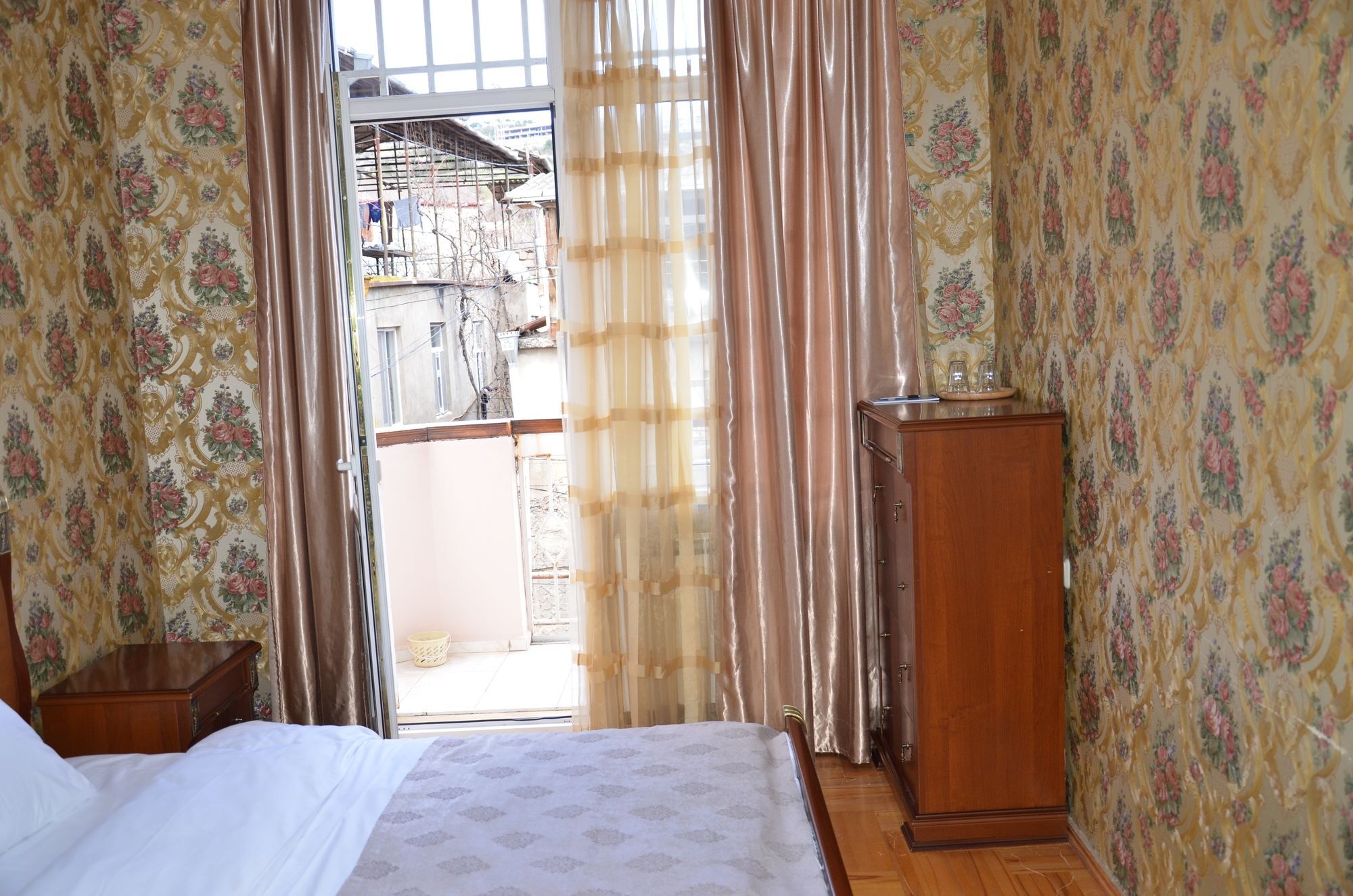 Hotel 125 Tbilissi Extérieur photo